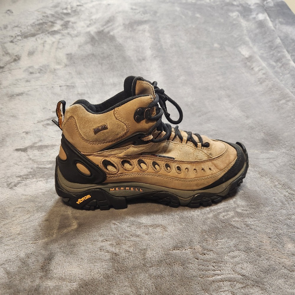 Merrell Boots Mens 8 Brown Pulse II Gore-Tex Sneaker Hiking Walking  Gorpcore - Picture 2 of 12